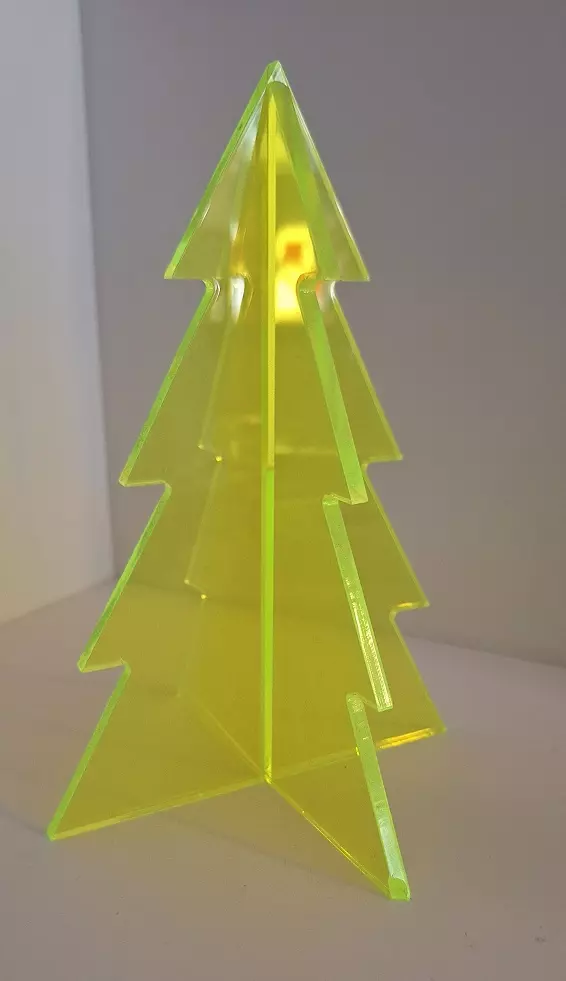Decorazioni natalizie, alberi, neve, renne in Plastica a Verona